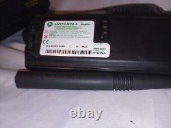 1 MOTOROLA XTS5000R VHF M2 P25 136-174MHZ Matching Tag AES-256 WithAntenna+Battery