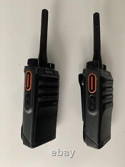 Hytera PD402i Two Way Radio VHF 136 172 Mhz (PAIR) Handheld Digital DMR