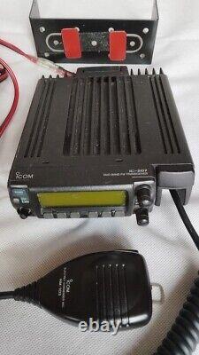 ICOM IC-207 Dual Band Mobile Transceiver 144/440MHz 20W amateur radio Japan