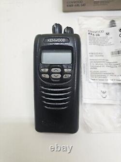 Kenwood NEXEDGE NX-200-K G 136-174 MHz VHF Two Way Radio NX-200 w Charger