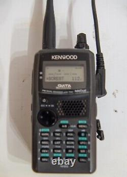 Kenwood THD72A Dual-band VHF/UHF Handheld Transceiver