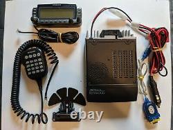 Kenwood TM-D700A APRS 144/440Mhz VHF/UHF Dual Band Ham Radio withProgram Cable