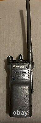 Motorola APX6000 P25 VHF 136-174MHz Model 1.5 Two Way Radio