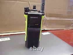 Motorola APX8000- 4 BAND UHF1 UHF2 VHF 7/800 OEM WITH BATTERY. ANTENNA-TESTED