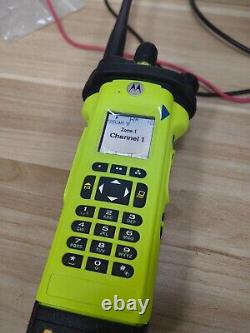 Motorola APX8000HXE ADP AES DES UHF 1/UHF 2/700/800MHz/VHF(Excluding battery)
