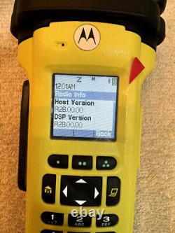 Motorola APX8000XE 4 BAND UHF1 UHF2 VHF 7/800 FIRE YELLOW + MIC