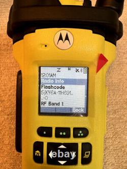 Motorola APX8000XE 4 BAND UHF1 UHF2 VHF 7/800 FIRE YELLOW + MIC