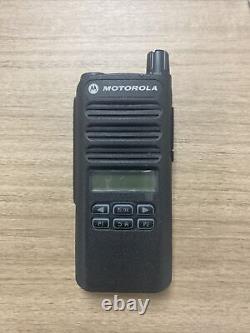 Motorola CP100D UHF Digital Portable Radio 403-480 MHz Model# AAH87YDH9JA2AN