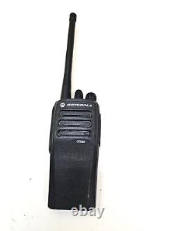 Motorola CP200d 136-174 MHz VHF Two Way Radio AAH01JDC9JA2AN