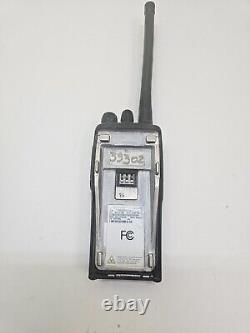 Motorola CP200d 136-174 MHz VHF Two Way Radio AAH01JDC9JA2AN