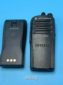Motorola CP200d AAH01QDC9JC2AN 403-470 MHz 4W ND Two-Way Radio READ