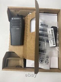 Motorola DEP 450 UHF 403-470 Mhz Digital Portable Radio MOTOTRBO LAH01QDC9JA2AN