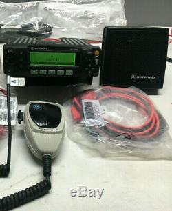 Motorola XTL2500 800 mhz P25 Digital Mobile Radio M21URM9PW1AN