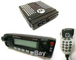 Motorola XTL2500 M21URM9PW1AN 700/800MHz P25 Digital Radio withHead, & Mic