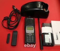 Motorola XTS5000 III VHF 136-174 MHz Astro XTS 5000 FPP withNew Battery