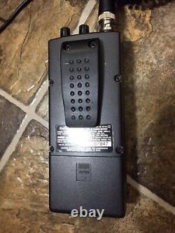 Radio Shack PRO 89 VHF/UHF/POLICE/FIRE 200 channel 800 MHZ Handheld Race Scanner