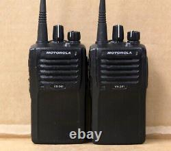 Set of 2 Motorola VX-261-DO-5 136-174 MHz VHF Two Way Radio with Battery & Charger