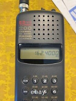 Uniden Bearcat BC220XLT 200 Channel Twin Turbo 12 Band Police Scanner with800Mhz