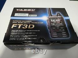 YAESU FT3D Under 2 hours! C4FM Wires-X 144/430MHz Extras SD card, antenna, more