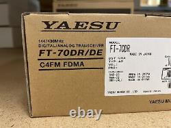 Yaesu FT-70DR C4FM FDMA / FM 144/430 MHz Dual Band 5W Handheld Transceiver