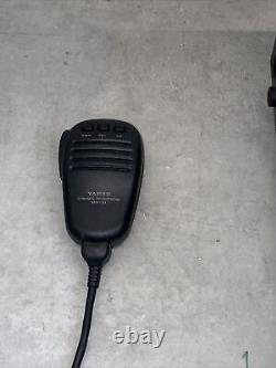 Yaesu FT-950 HF 50MHz Ham Radio Transceiver with MH-31 Dynamic Microphone